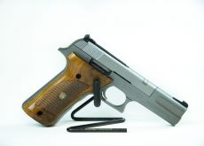 Smith & Wesson 2206 .22lr -käytetty